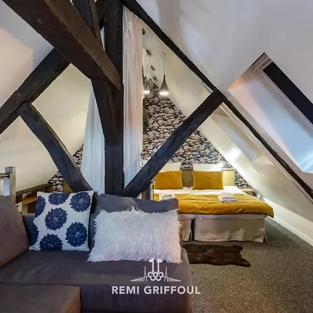 Le Phare Bleu Center & 2 To 4 Guests * Honfleur