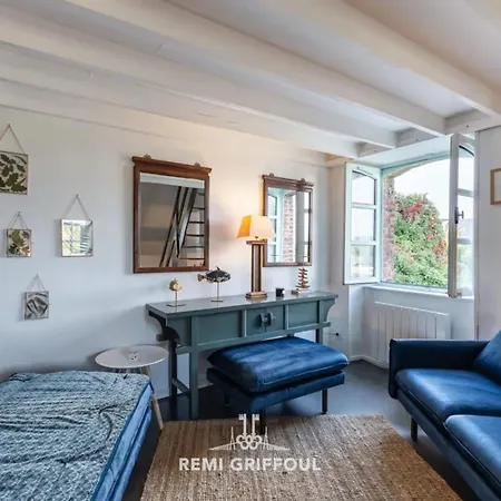 Le Phare Bleu Center & 2 To 4 Guests Apartmán