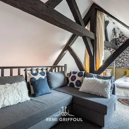 Le Phare Bleu Center & 2 To 4 Guests * Honfleur