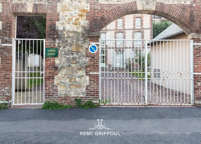 דירה Le Phare Bleu Center & 2 To 4 Guests *