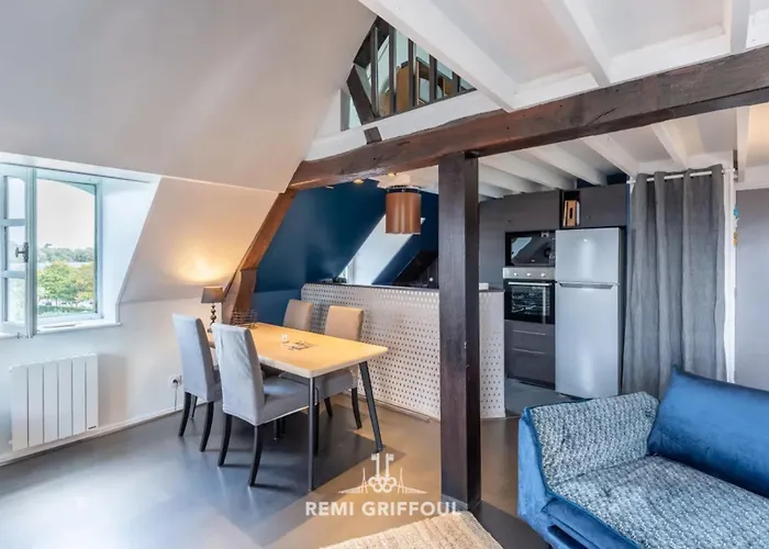 Le Phare Bleu Center & 2 To 4 Guests הונפלר